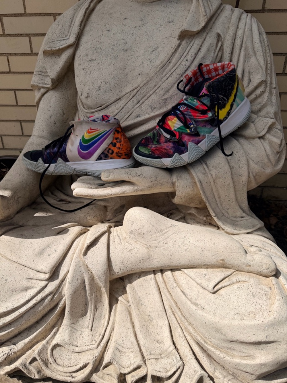 Nike Multicolor / White High-Top Basketball Sneakers